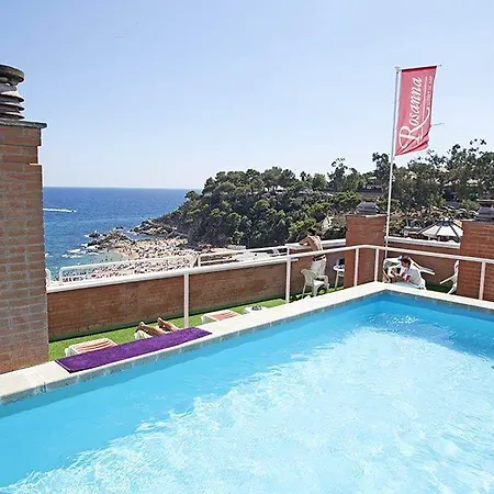 Rosanna ホテル 3*